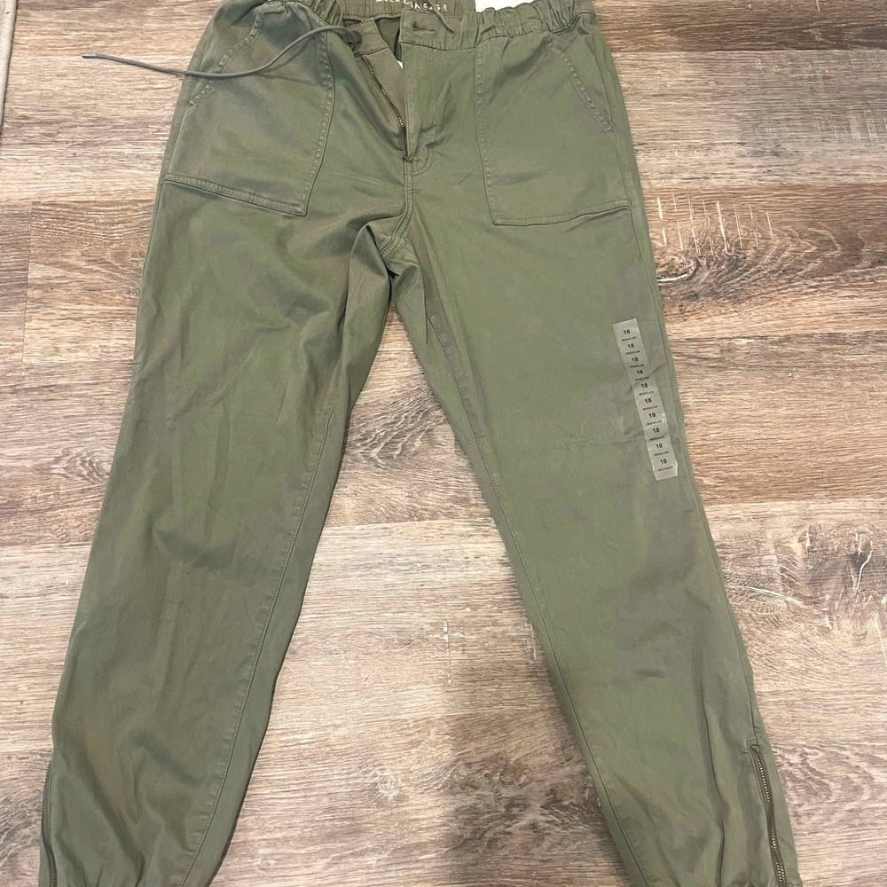 Women’s American Eagle jegging jogger